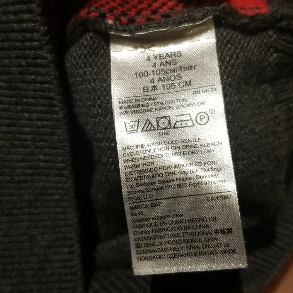 Marvel and DC Baby Gap + Junk Food Sweater bundle, Size 4 - Picture 6 of 8